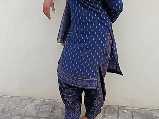 Indian Desi Village bhabhi was fuck with bother-in-low apropos conspicuous Hindi voice